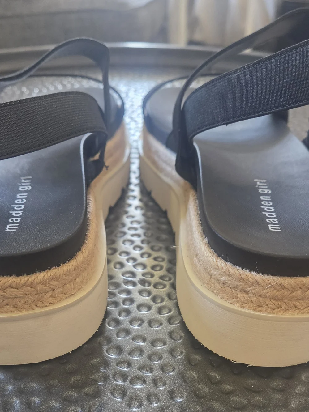 NWOT Madden Girl Black Elastic Strap Platform Sandals